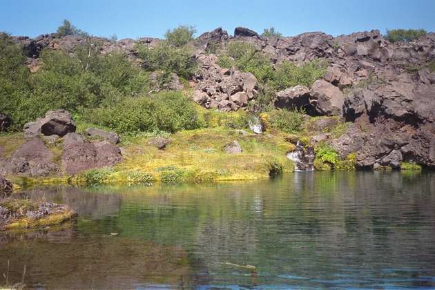 Vor dem Hraunfossar